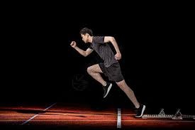 以稳制乱三战皆胜，AL 3-0横扫BLG挺进败决